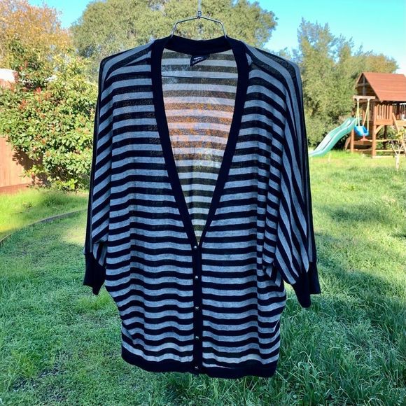 🌟 Bobeau Nordstrom Striped Cardigan Dolman Sleeves Size M - Picture 1 of 6